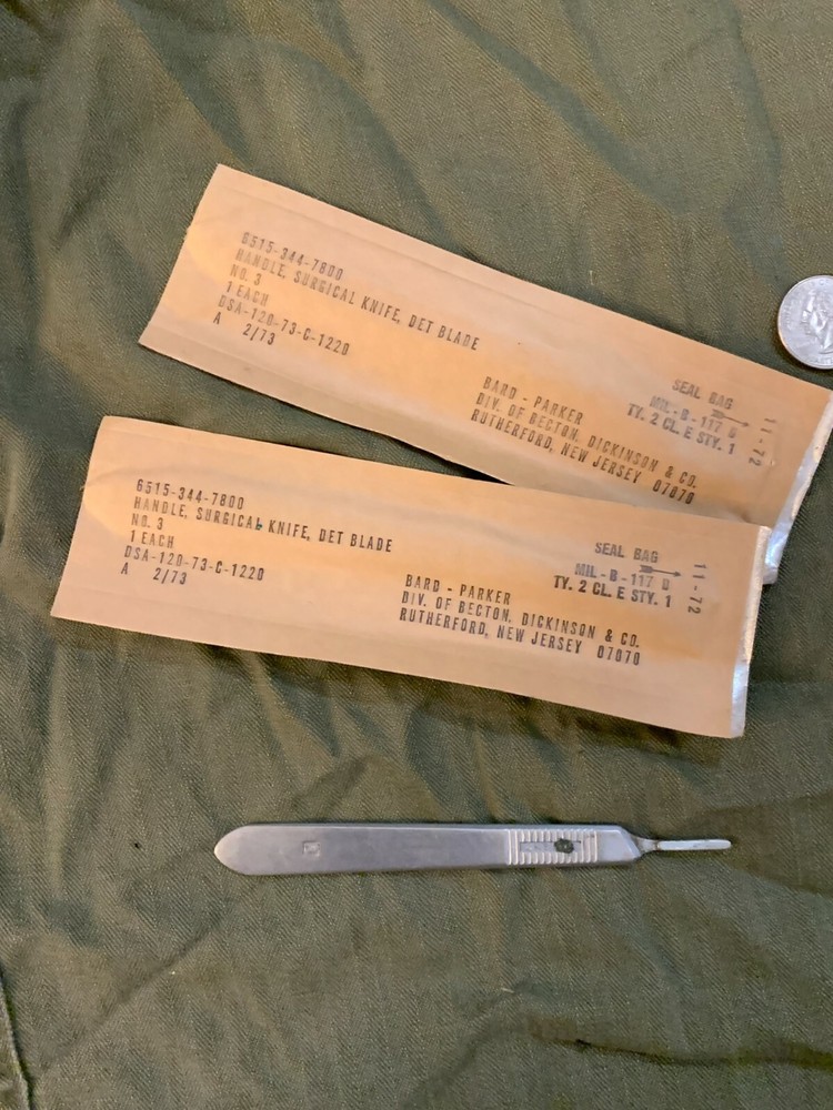 RARE, 1973 dated Scalpel handle-new in wrapper