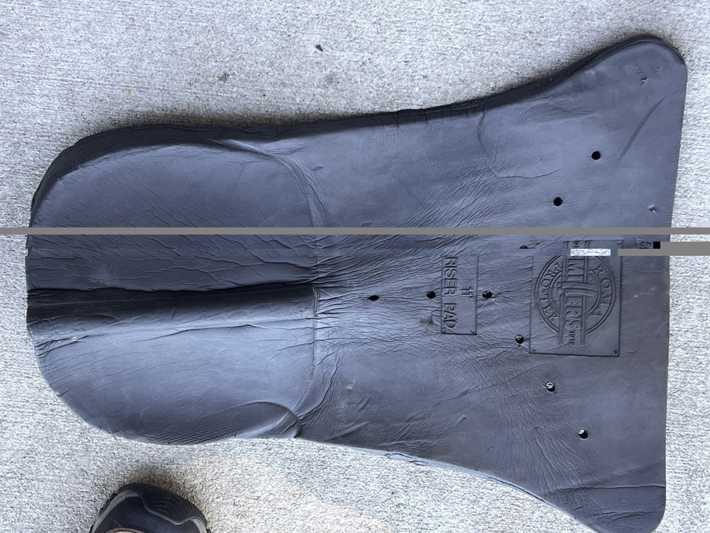 Roma Protek black Riser Pad, Foam Riser