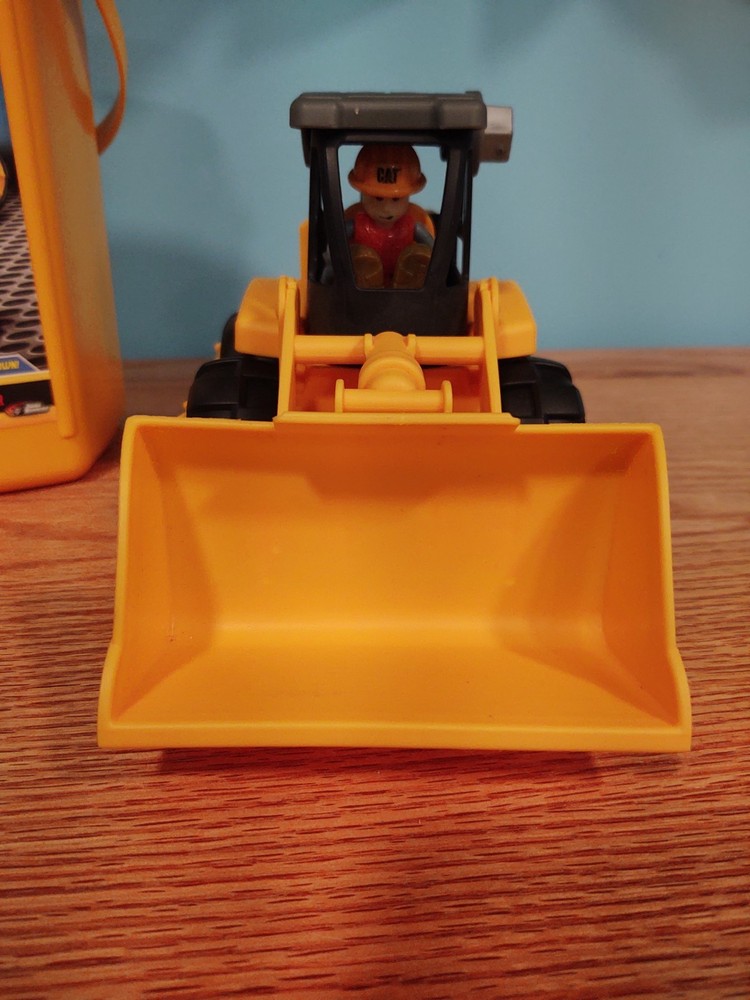 CAT Machine Maker Junior Operator Wheel Loader