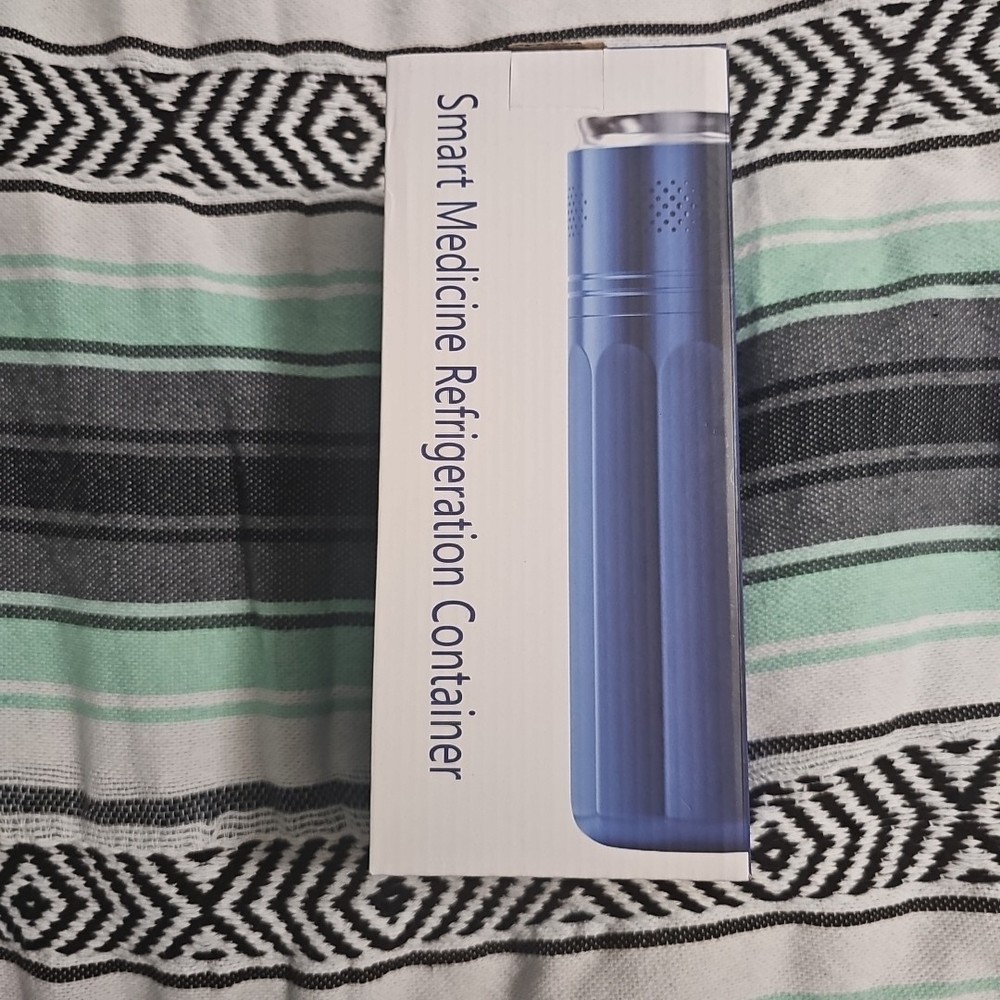 Portable Medicine Refrigeration Container (NON-Electric Version) NEW Open Box