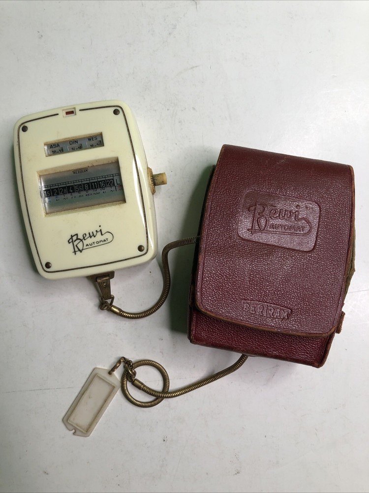 Bewi 1955 Automat Light Meter With Bertram Leather Case Vintage