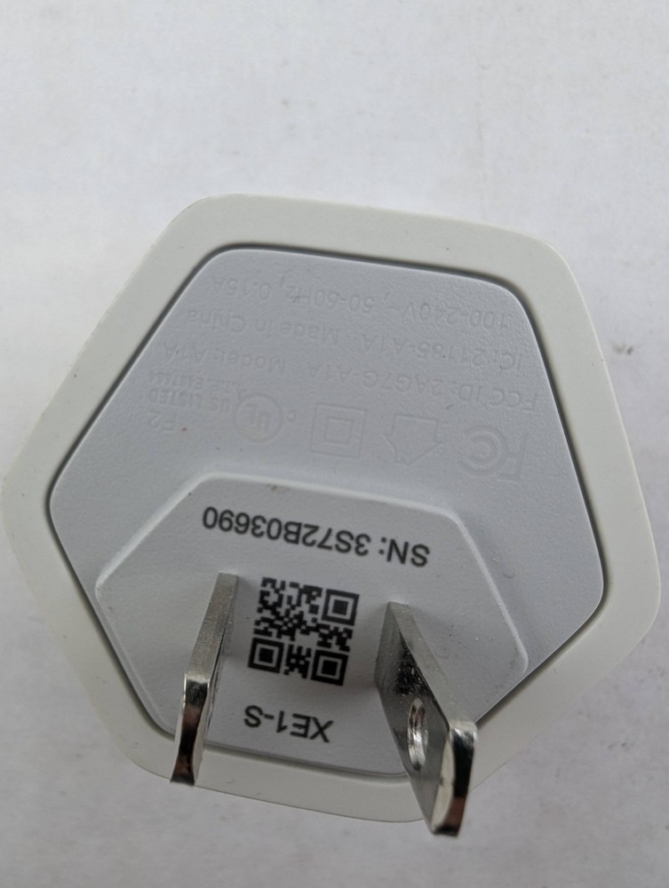 XFINITY XE1-S Network Extender