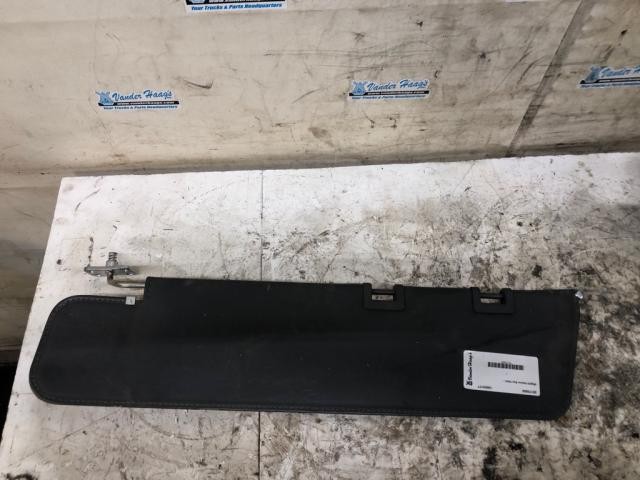 Freightliner CASCADIA Right/Passenger Interior Sun Visor - Used