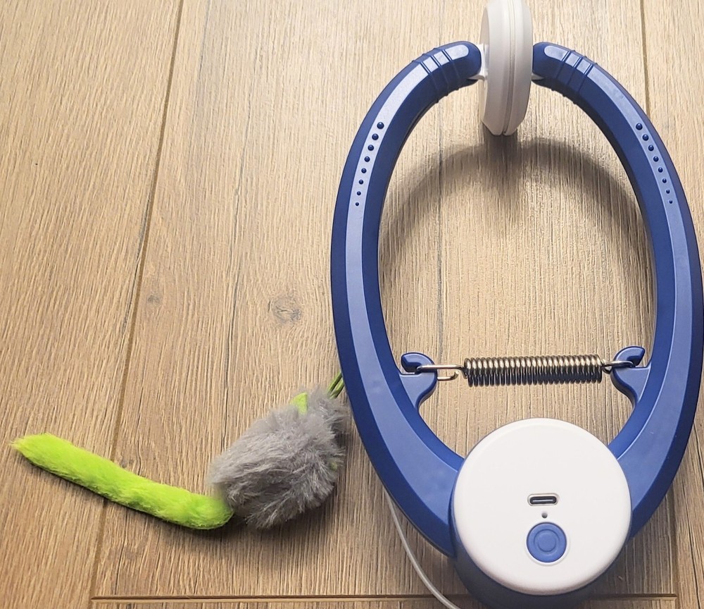 Crazy Up-down Interactive Cat Toy With USB charging Cable👈SDP 👈