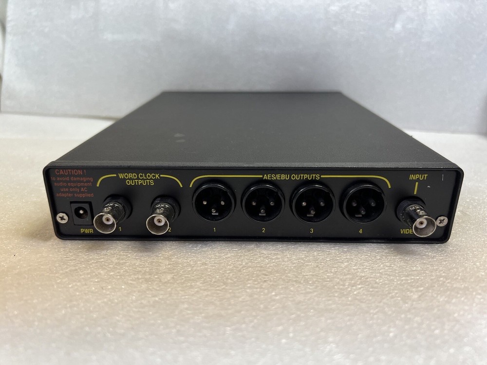 Aardvark AardSync AES/EBU WordClock Master Clock Digital Audio Sync Generator