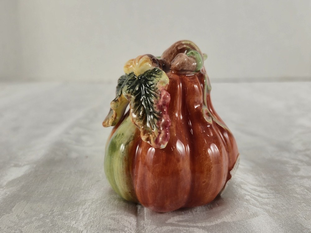 Spode Fall Harvest Pumpkin Squash Salt & Pepper Shaker Leaf Tray Plate Halloween