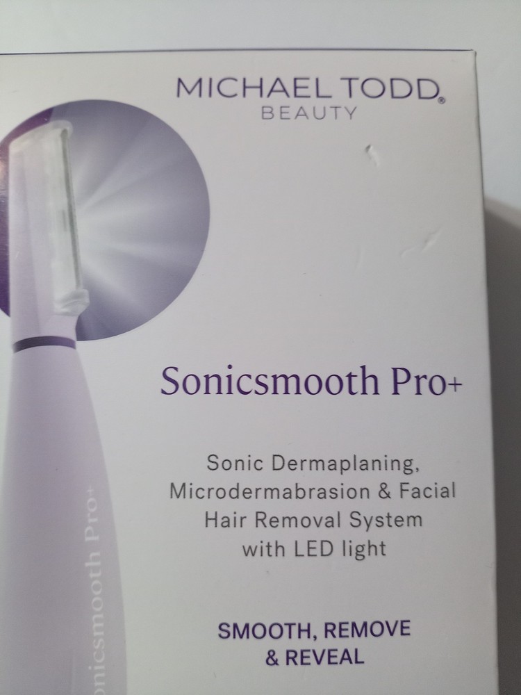 NEW Michael Todd Beauty Sonicsmooth Pro+ Dermaplaning System LED Open Box
