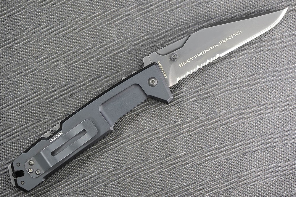 Extrema Ratio M.P.C. (Multi Purpose Compact) Folder. ACCIAIO