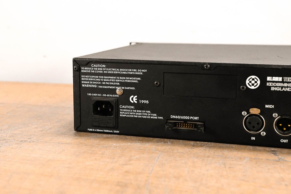 Klark Teknik DN3600 Programmable Graphic Equalizer CG01XTQ