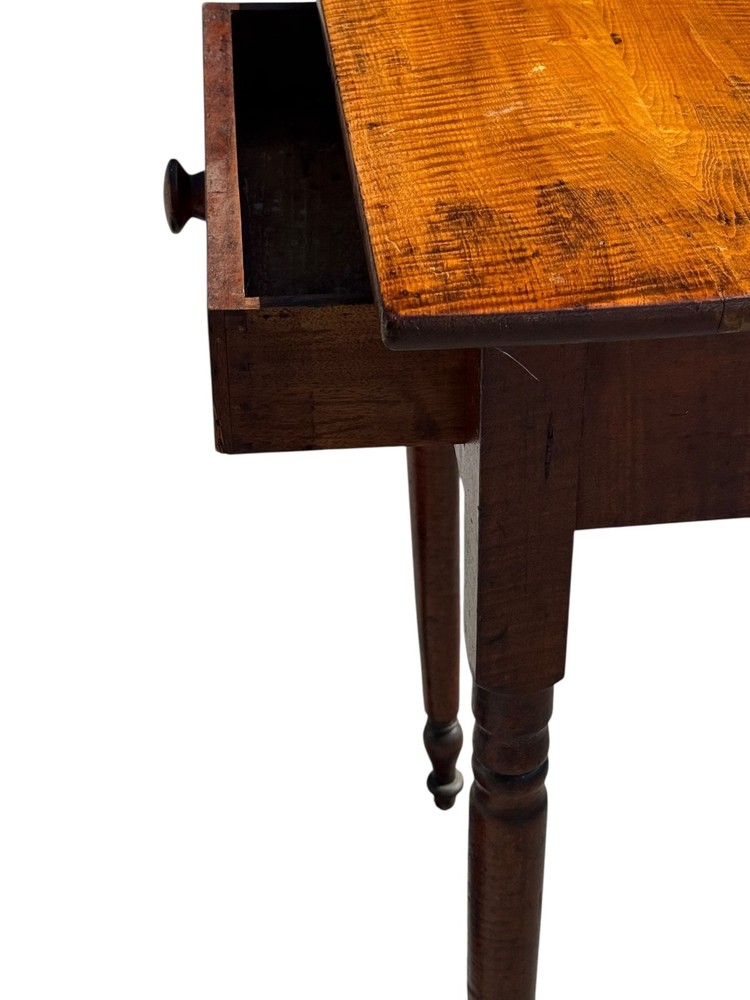 Antique tiger maple side table work stand 1 drawer sheraton 1820