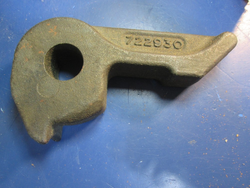 Sullair 68722930 Retainer Latch