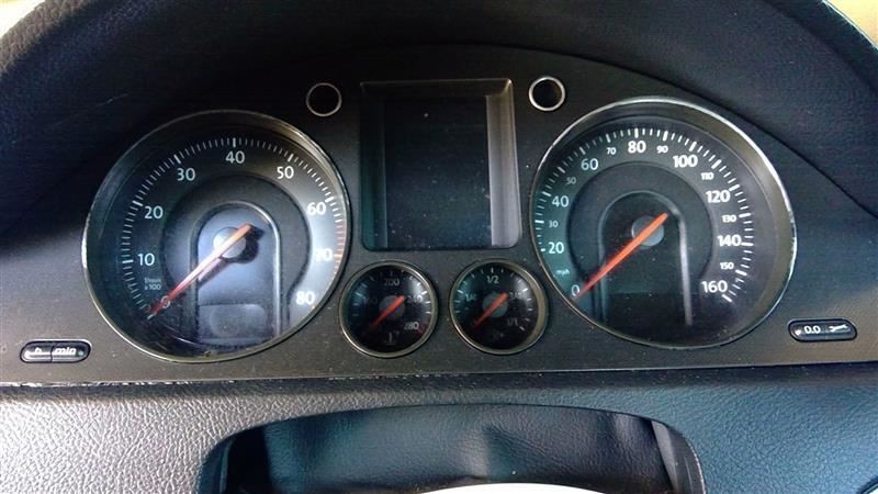 PASSAT 2006 Fuse Box Cabin 6970