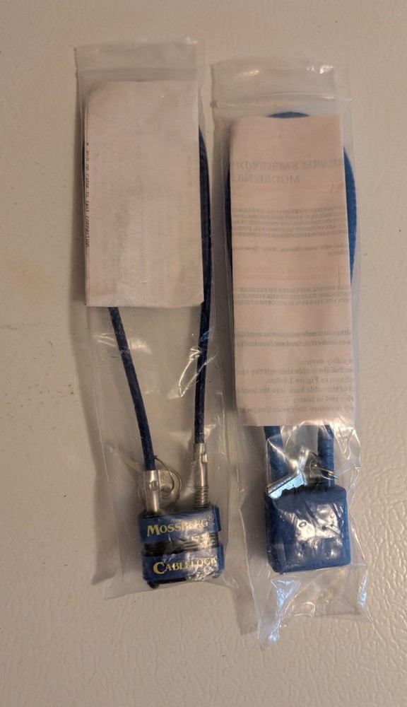 Mossberg & DAC Gun Cablelocks. NIP.