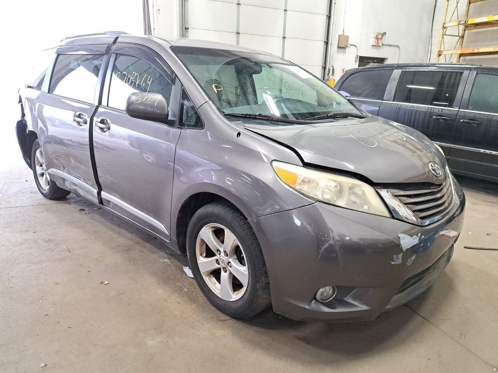 2011 Sienna Jack Sku#4236441