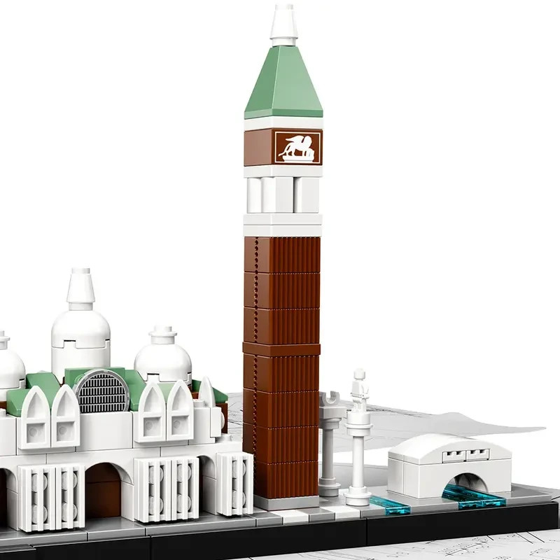 ARCHITECTURE: Venice (21026) - Complete Bricks - New Sealed (bagged)