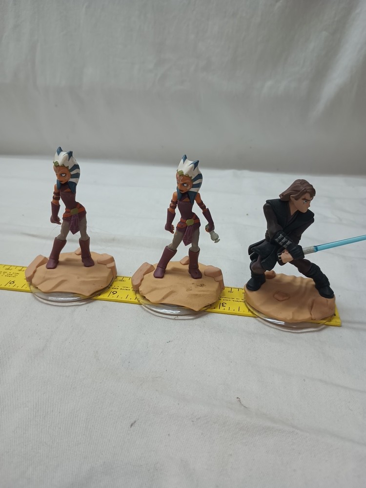 3- Star Wars disney infinity figures(One Missing Arm)
