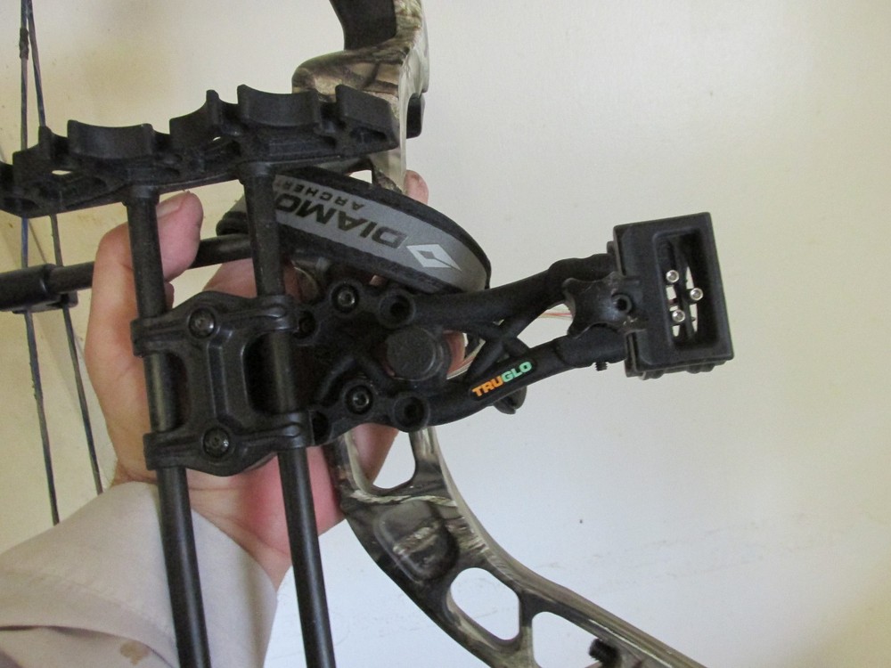 Diamond Infinite Edge Pro Compound Bow Left-Handed