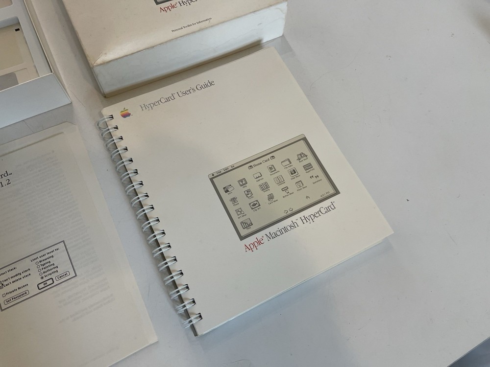 Vintage 1987 Apple HyperCard Retail Box with Disks - Tested