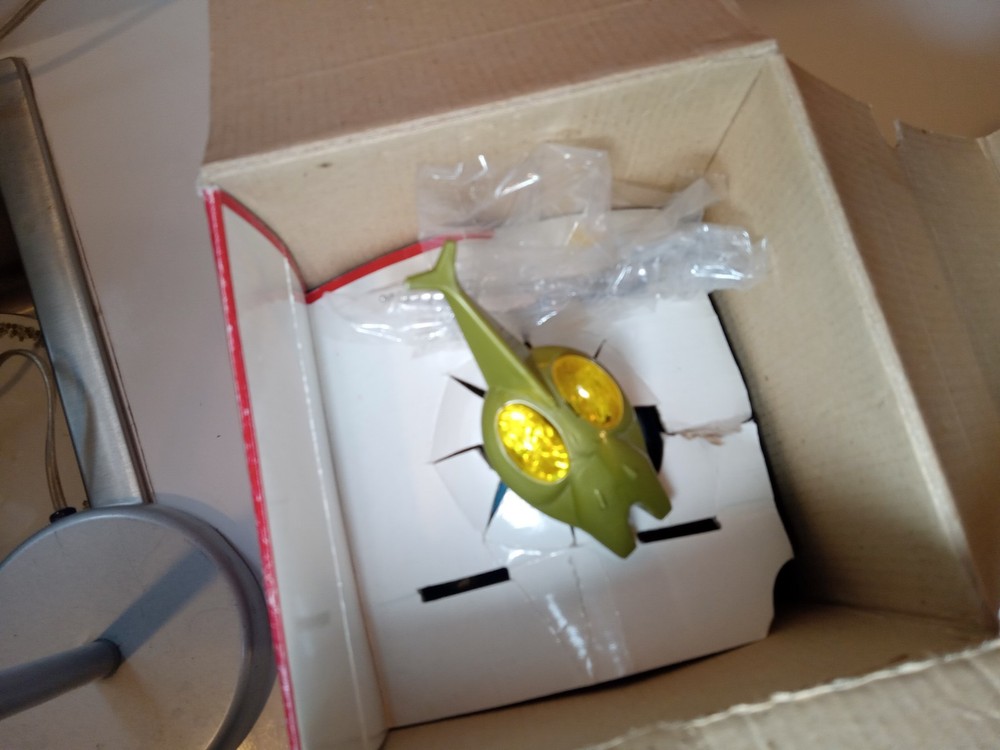 Outer Space Spider Electronic Walking Robot Lights 1984 Working in Box Working!