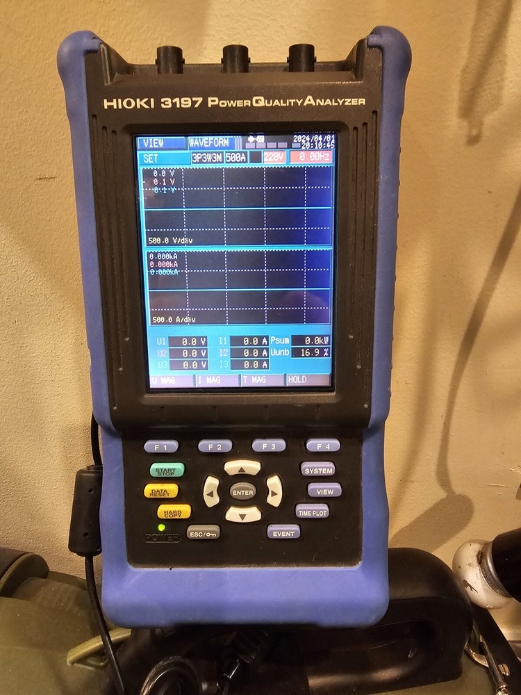 Hioki 3197 Three Phase HandHeld Power Quality Analyzer Meter MINT
