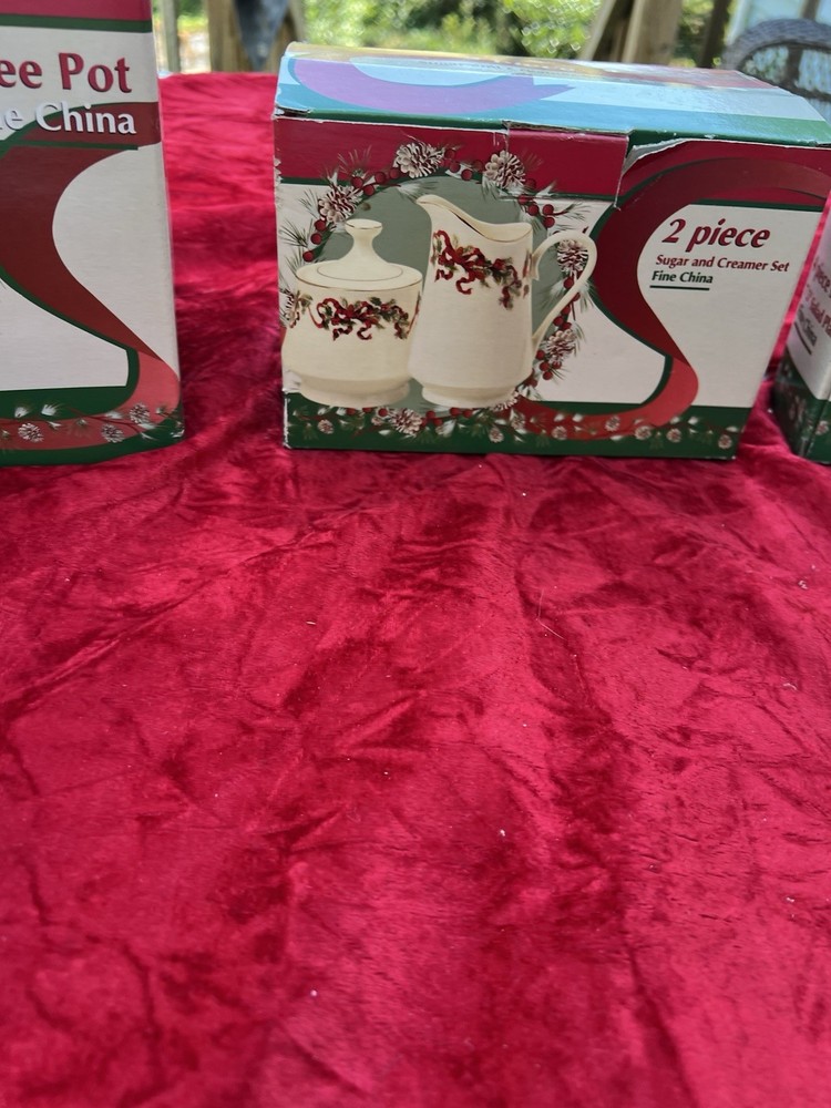 Fine China Christmas Set