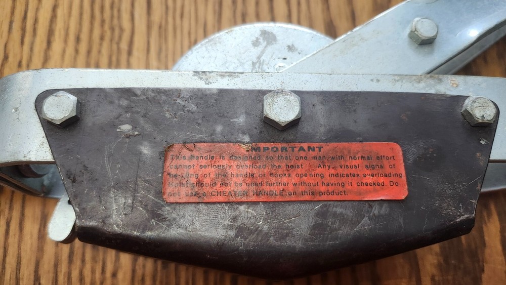 Power Pull Single Gear Crank Cable Puller Tow Winch Come Along USED