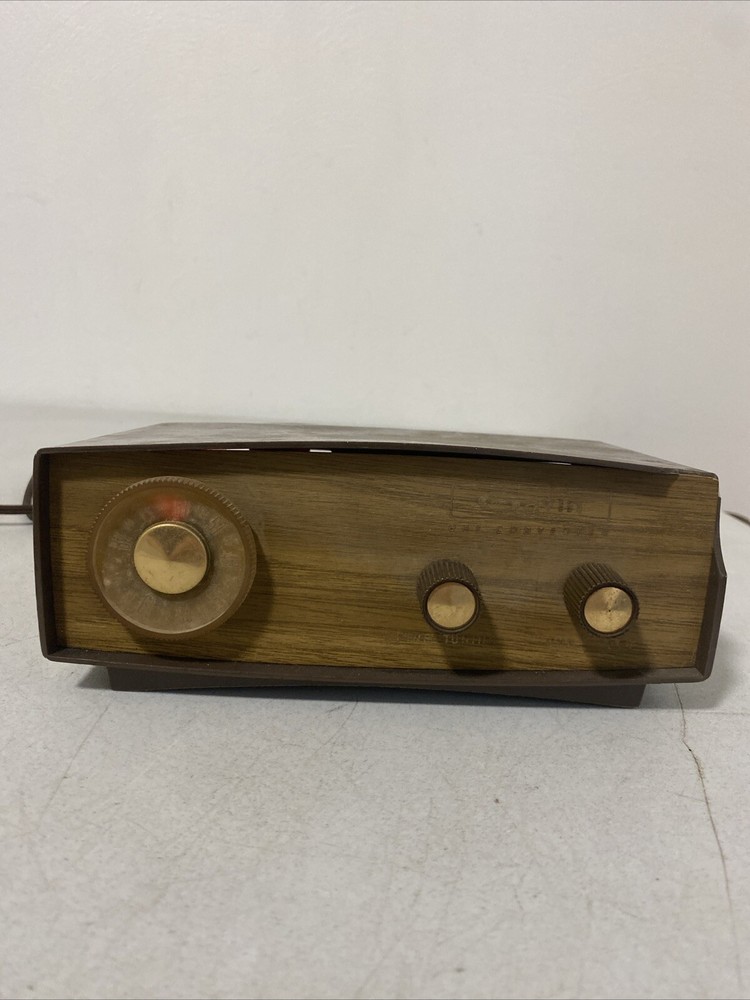 1960S GAVIN UHF CONVERTER MODEL 503 UNTESTED