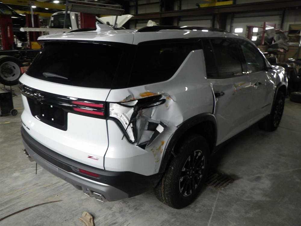 2026 Traverse Z71 Lower Air Shutter