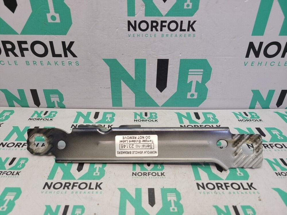 Mercedes S Class V222 Front Wing Bracket LEFT A2228811314