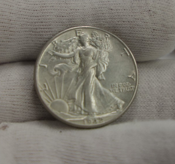 1943 US Walking Liberty Silver Half AU +