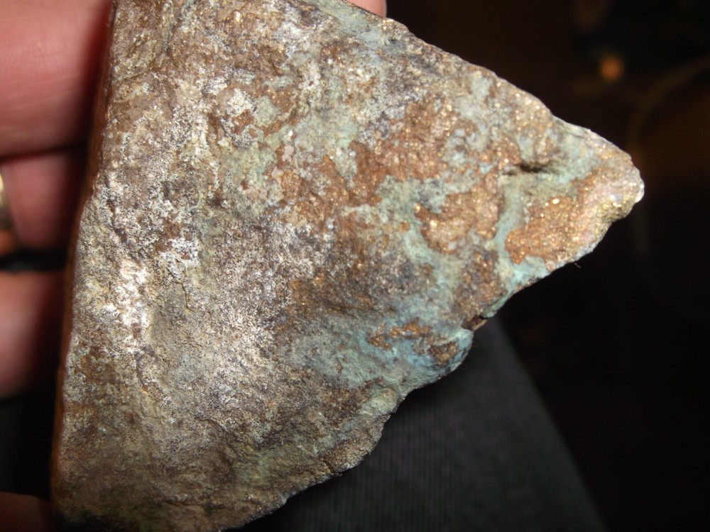 Gold, silver, copper, 263 grams samples ,ore high grade .