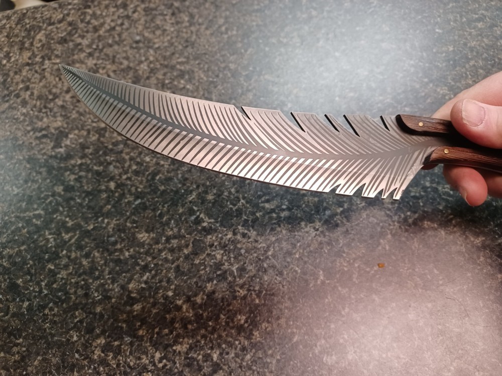 Eagle Feather Shaped Fixed Blade 14" Knife