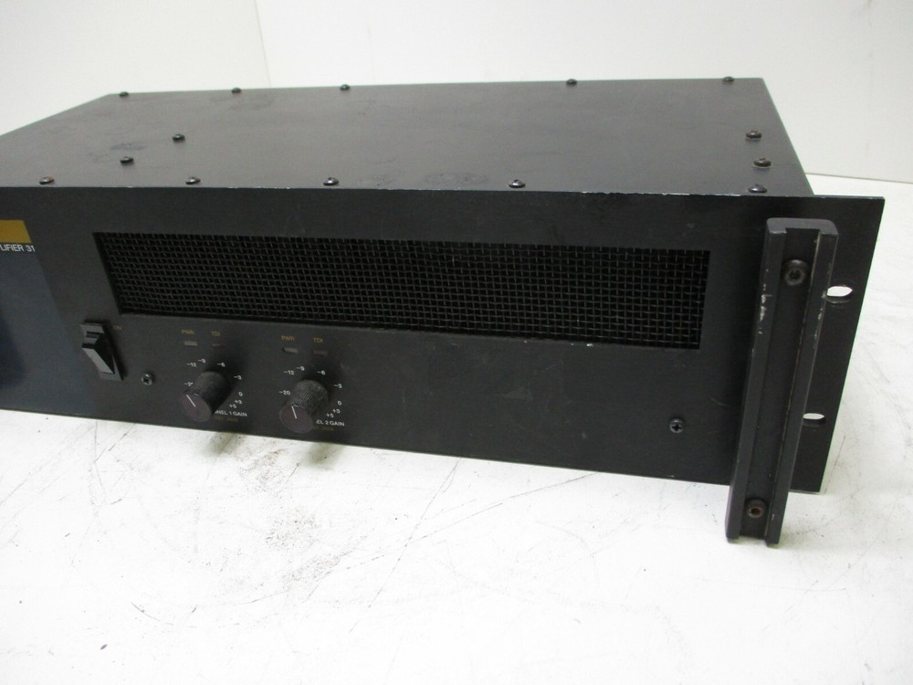 QSC A31 Power Amplifier 31 Amp