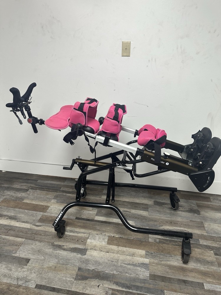 LECKEY MYGO STANDER SIZE 1 .
