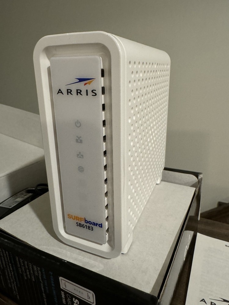 Router, Modem, Extender Bundle. Arris. Netgear