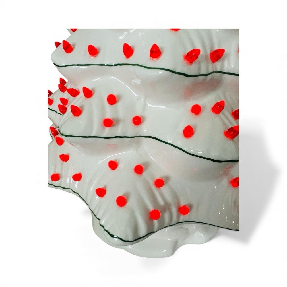 Pre-Lit Musical Nostalgic Christmas Tree