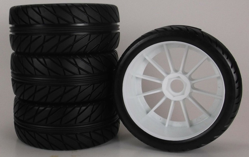 1/8 Thread WSK Pre-Mounted 1/8 Buggy Tires Glued