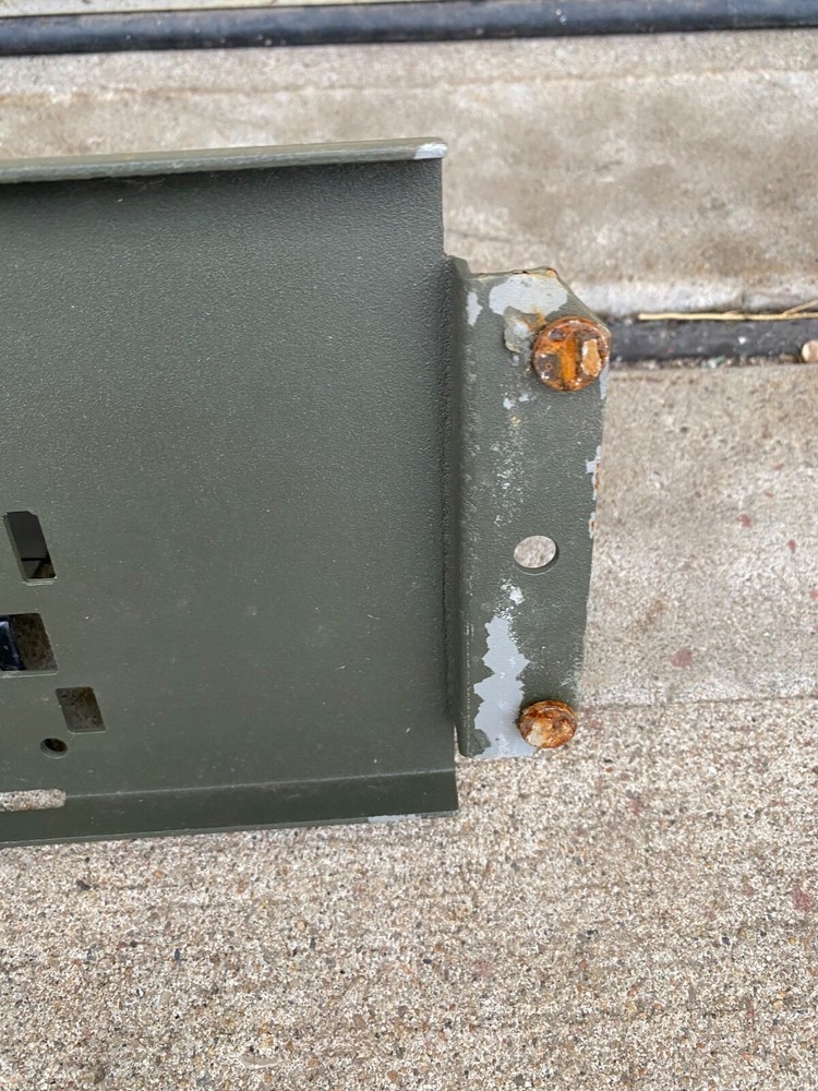 US Military Surplus Space Saver Weapons System Shelf Insert & 6 Weapons Mounts