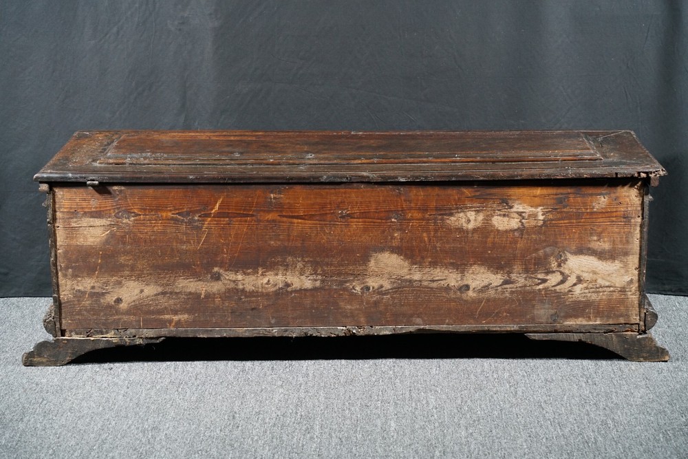 Italian walnut cassone, 16th century, Tuscan
