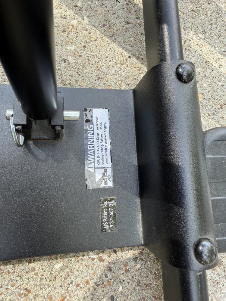 NICE! The DB Method Squat Workout Exercise Machine