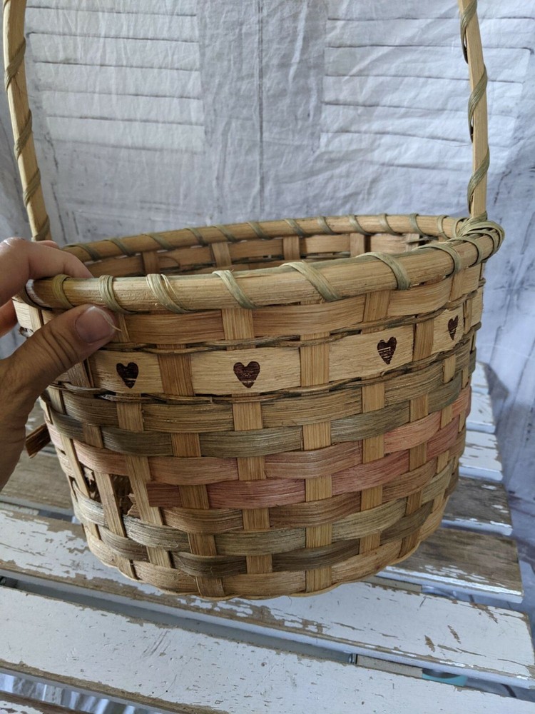 Wicker heart basket spring decor kitchen home