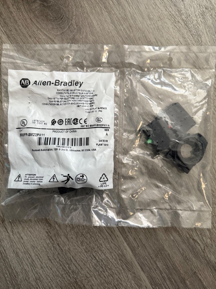 ALLEN BRADLEY -800FP-SM22PX11 /-800F-X10 SER.A /-800F-X01 SER.A
