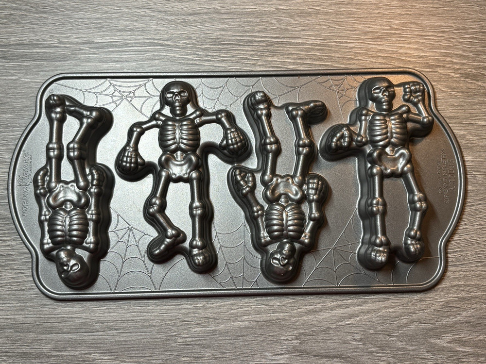 Nordic Ware Spooky Skeleton Cakelets Cake Pan