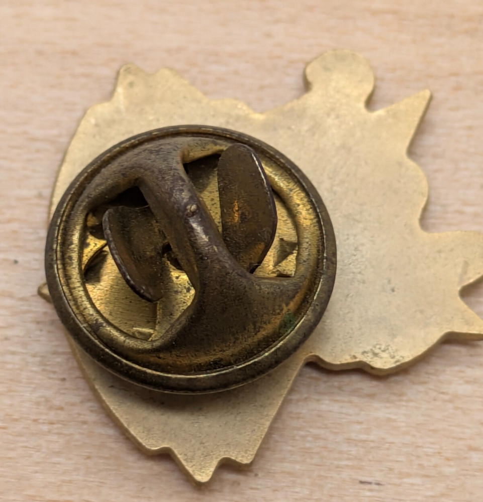 Mimi's Cafe Achievement Small Tack Pin