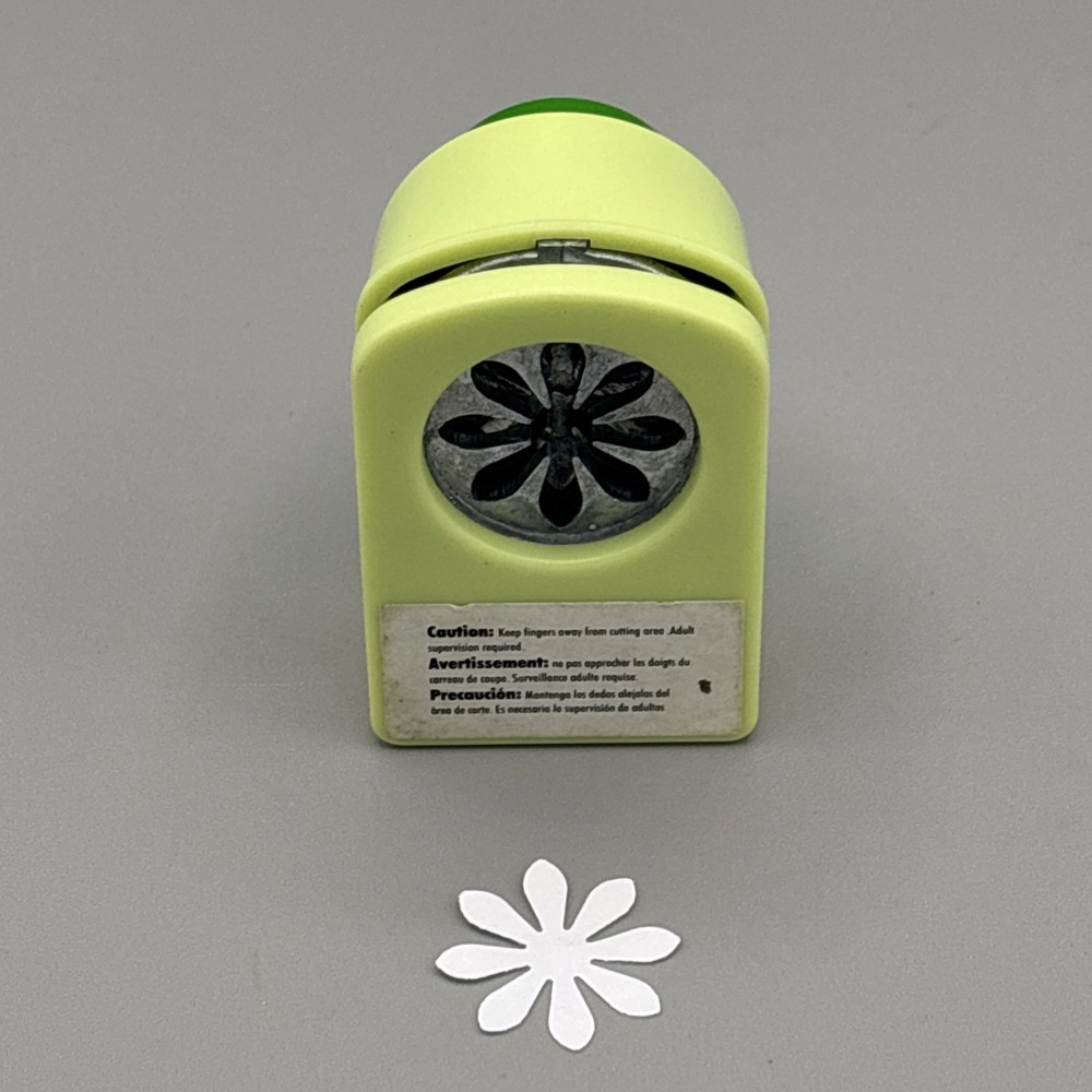 Marvy Uchida ***RETIRED HTF Daisy punch 1"x1" EUC