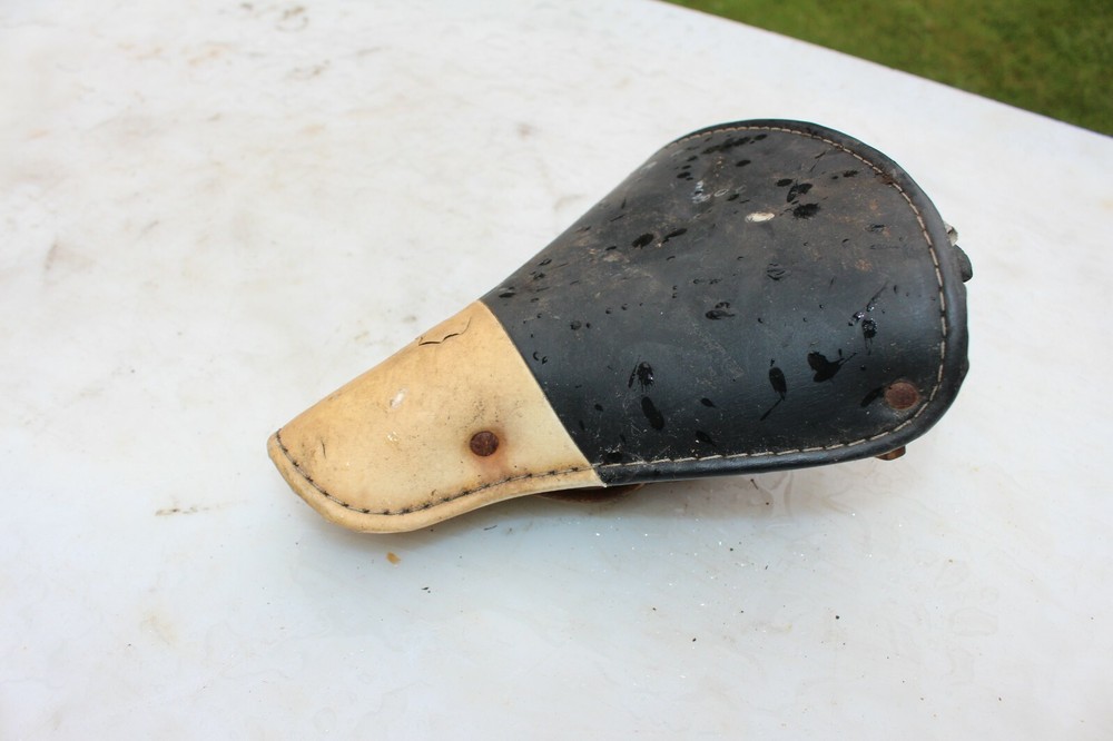 Vintage Spring Bicycle Seat, English, 3 speed