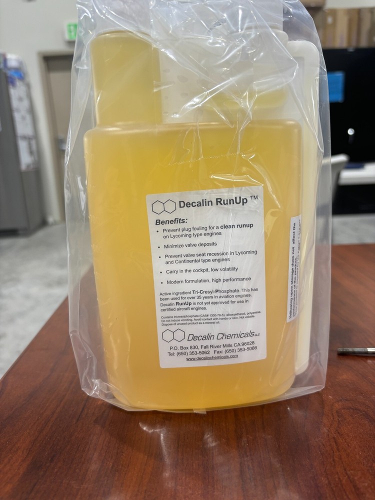 Decalin RunUp Fuel Additive for Aviation 100LL / Case