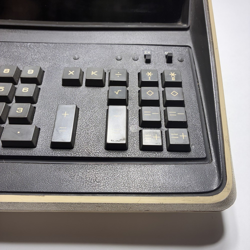 Monroe 650 with Nixie Tube Display.