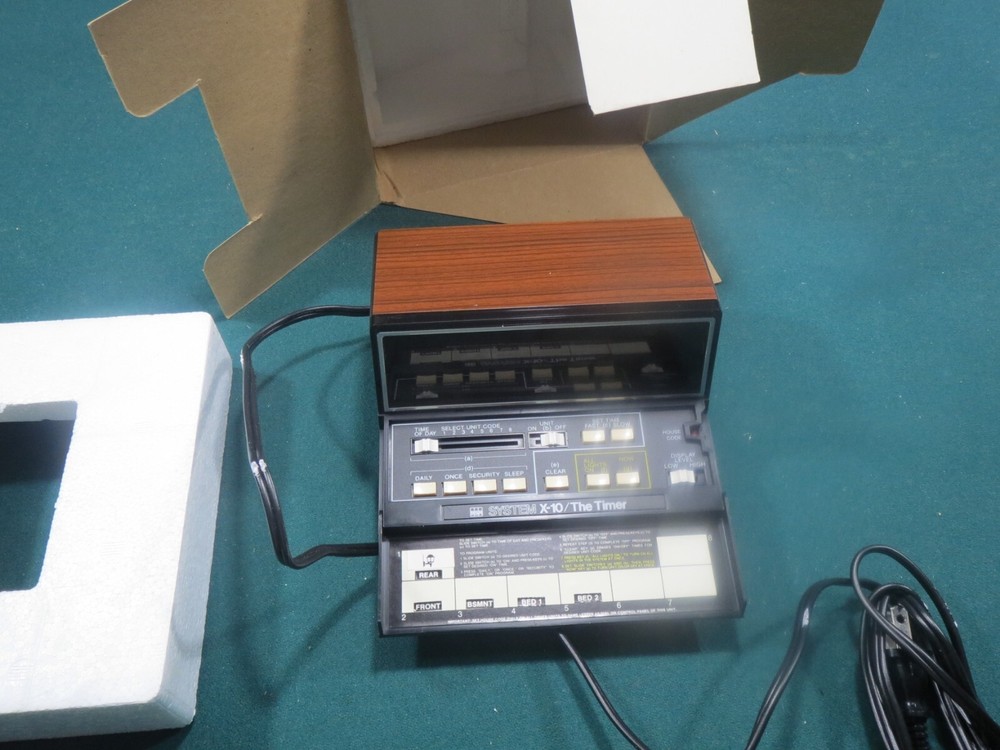 System X-10 " The Timer " Radio Shack -- NEW condition