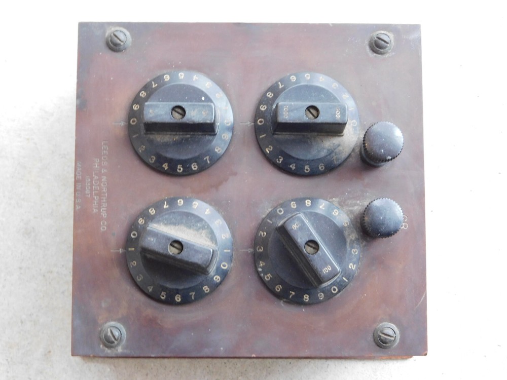 Antique Leed & Northrup Resistance Box